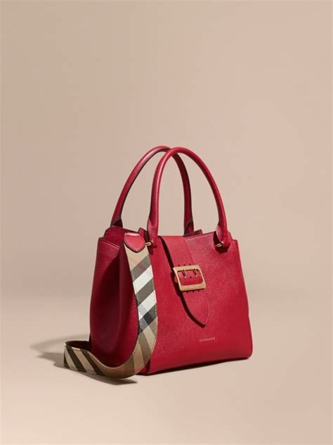 sacs rouge burberry|burberry handbags website.